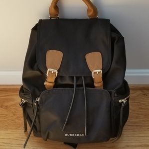 Burberry rucksack Large black